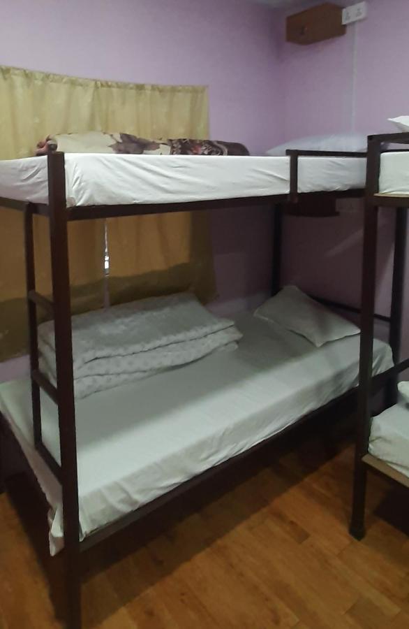 Margik Backpackers Hostel Pokhara Exterior foto
